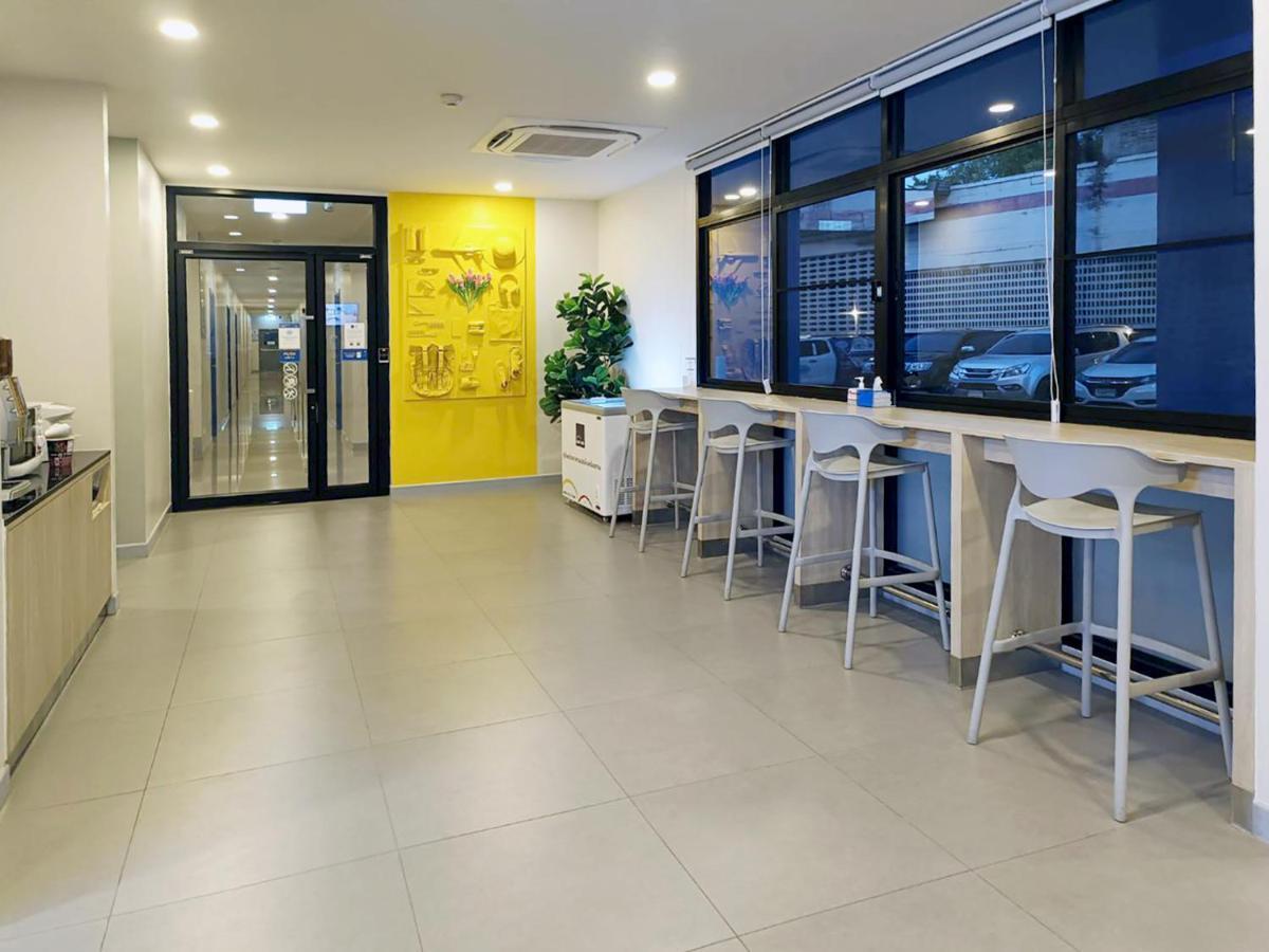 Hop Inn צ'איאפום מראה חיצוני תמונה